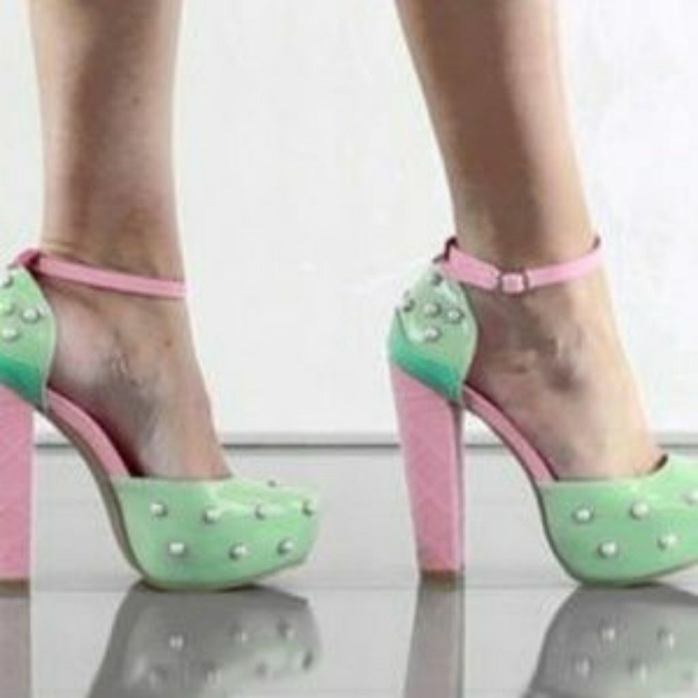 Meet your Posher, Shoe